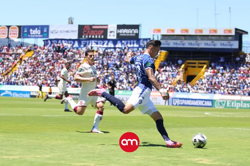 Cartaginés remonta al Saprissa y se adueña del liderato en el Fello Meza ⚽🔥