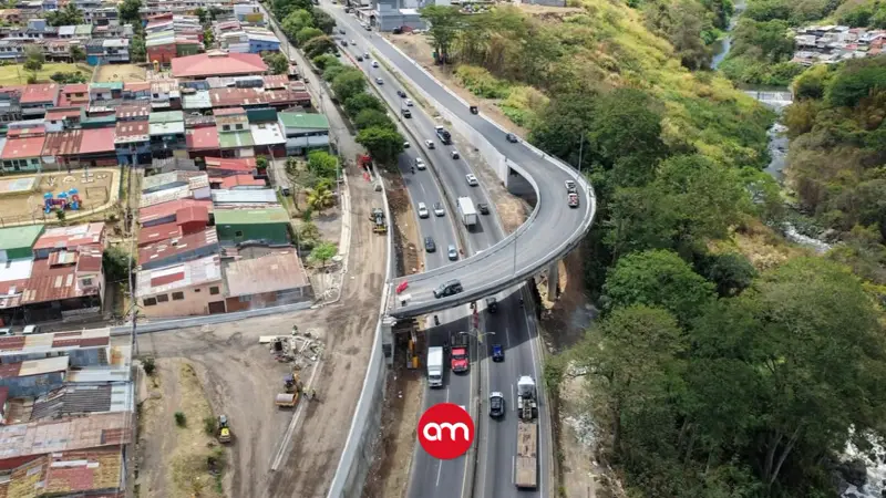 Circunvalación tendrá cierres parciales por obras en paso a desnivel de Hatillo
