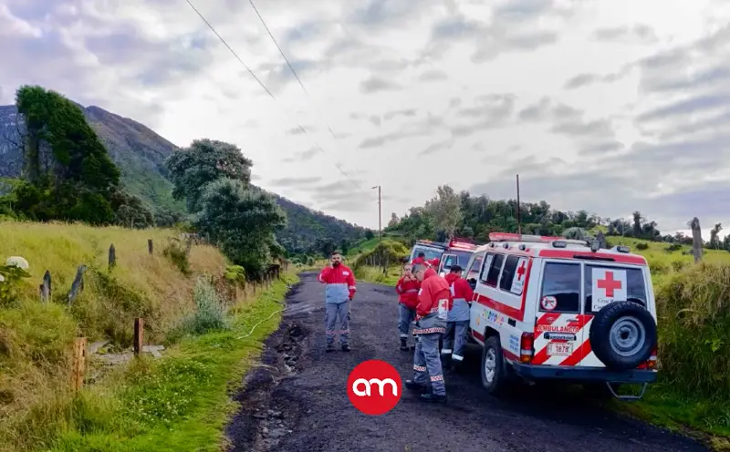Emergencia en el Volcán Turrialba: mujer reporta al 911 estar herida y ahora no aparece