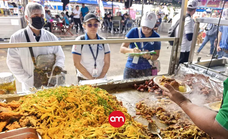 Inspecciones revelan comidas contaminadas por heces y falta de higiene en campos feriales de Zapote y Pedregal
