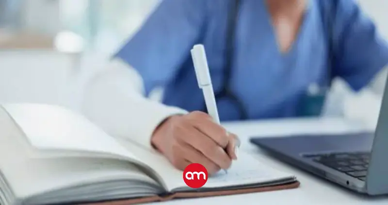 Solo 4 de cada 10 aspirantes logran aprobar examen para ser médicos en Costa Rica