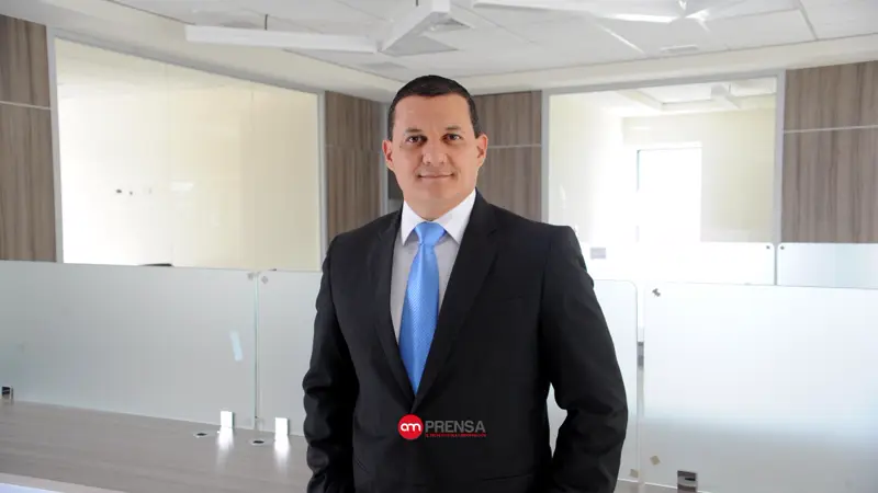 Reconocido periodista y exasesor de Fabricio Alvarado es nombrado como nuevo presidente del Sinart