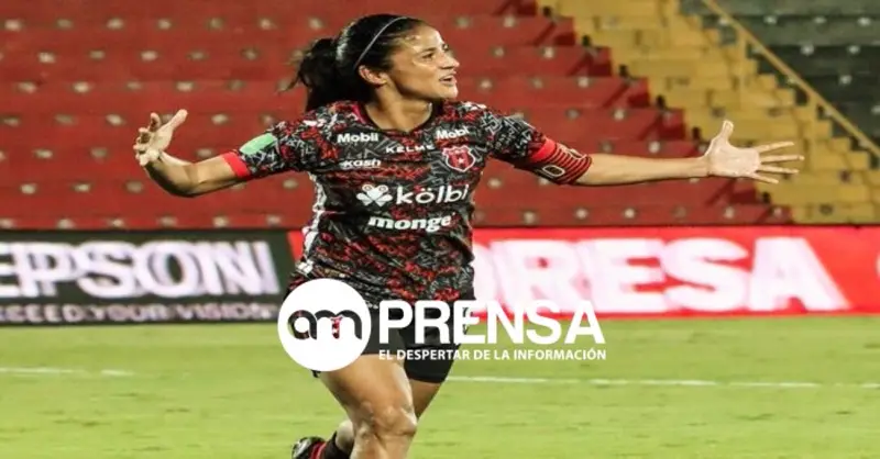 “Si no están para defenderla, háganse a un lado”: Shirley Cruz sacude a jugadores de Alajuelense