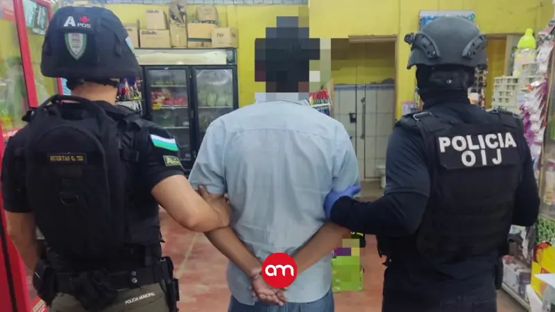 Chinos vendían más que comida en su supermercado: OIJ detiene a dos hombres por ilegal negocio
