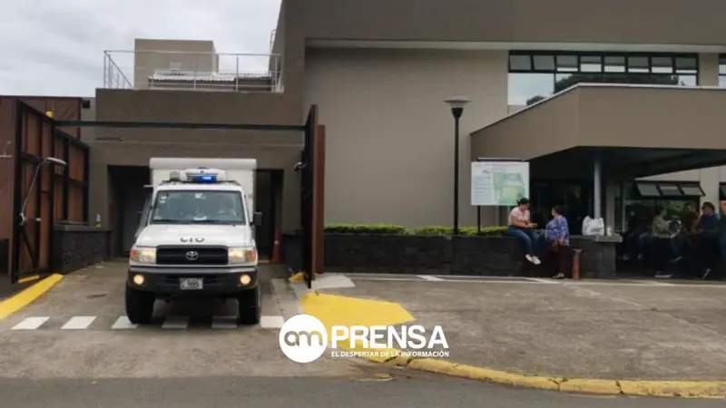 Explosión de ácido nítrico en la Morgue Judicial deja dos personas heridas