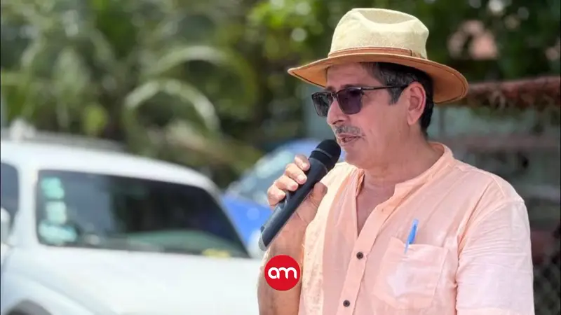 Alcalde renuncia a su partido y se alinea con el gobierno de Laura Fernández