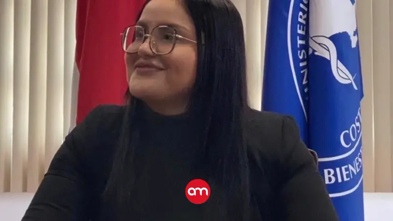 Tribunal declara en rebeldía a exministra Joselyn Chacón y ordena su captura tras faltar a juicio