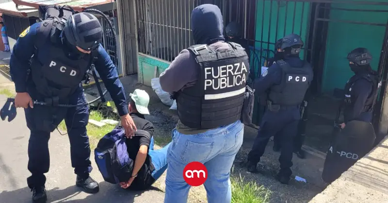 Megaoperativo en Los Guido deja nueve personas detenidas y cientos de drogas decomisadas