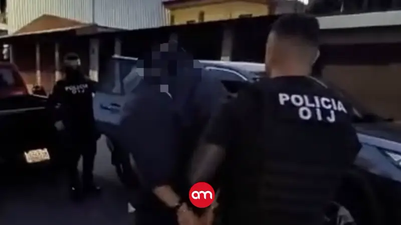 Hombre detenido por ofrecer dinero a menores de edad para pedirles fotos íntimas