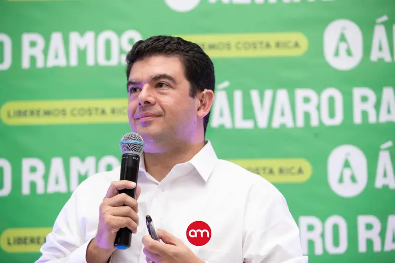 Ramos enciende el debate: defiende su campaña austera y minimiza lío interno en San Ramón