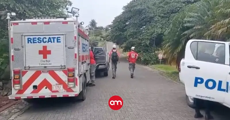 Buscan adulta mayor de 82 años que desapareció en un cerro en Alajuela