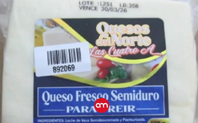 ¡Una más! Salud lanza nueva advertencia sanitaria por presencia de bacteria en queso que podría poner en riesgo su salud