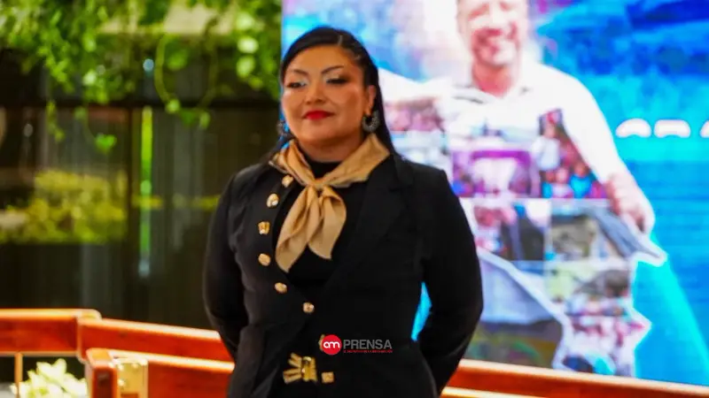 Maestra indígena hace historia: recibe el máximo reconocimiento por transformar la educación en Alto Chirripó