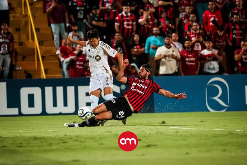Alajuelense eliminado en casa duramente en el epílogo!