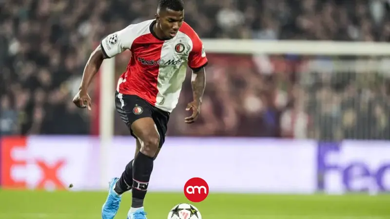 Jeyland Mitchell acordó su fichaje con el Strasbourg y está a un paso de llegar a Francia