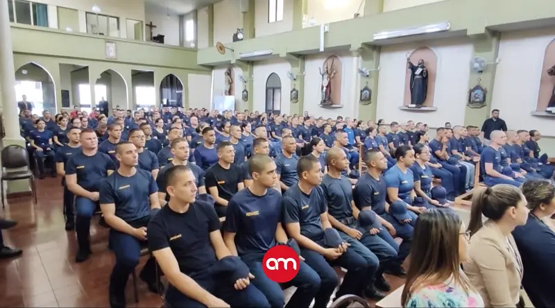 Más de 150 hombres y mujeres inician su formación para servir al país como oficiales de policía