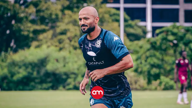 Tras casi tres años sin jugar y luego de múltiples operaciones, Saprissa recupera a Ricardo Blanco