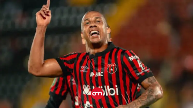 Alajuelense anuncia salida de una de sus figuras