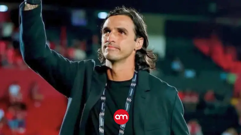 Bryan Ruiz mueve sus primeras piezas : Keylor Navas vuelve a La Sele para apagar el incendio