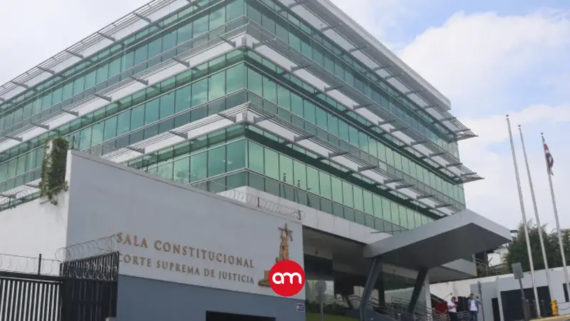 Más de 30.000 jubilados del Magisterio llevan a Sala IV congelamiento de sus pensiones desde 2021