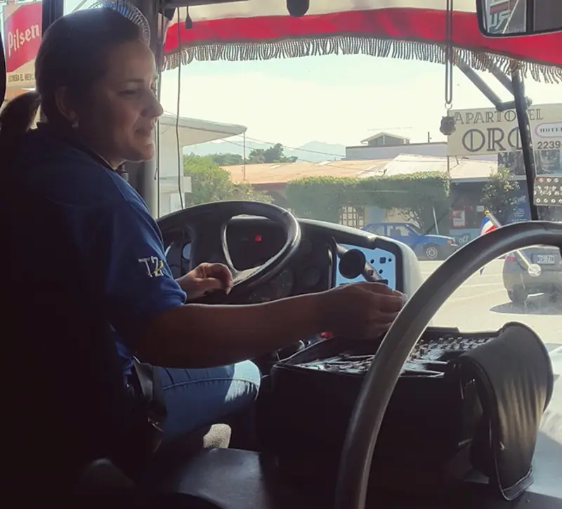 Melissa Esquivel: “Desde que era niña soñé con ser chófer de bus”