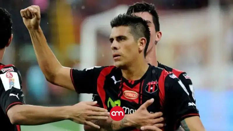 ¡OTRO ÍDOLO PODRÍA VOLVER! La pregunta que aparece en Alajuelense tras el posible regreso de Óscar Ramírez