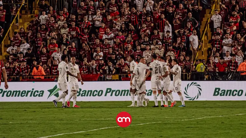 Saprissa manda, Cartaginés tropieza y la pelea se aprieta al cierre de la primera vuelta