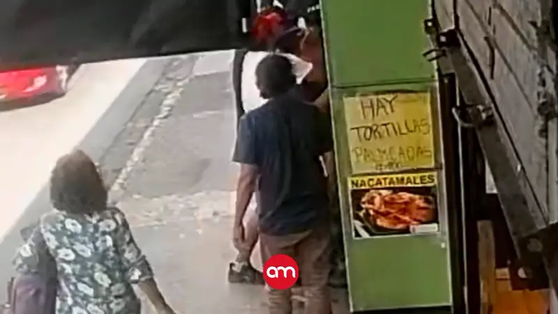(Video) Con un “candado chino” matan a hombre a plena luz del día en el centro de San José