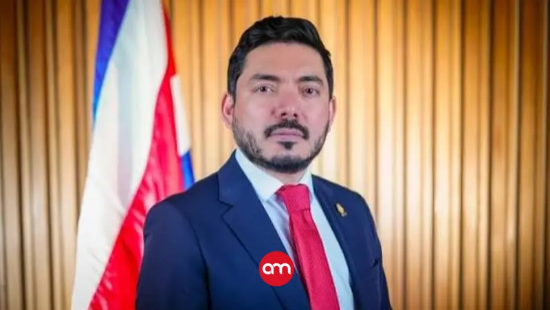 Minister says no to Laura Fernández and her proposal to take students to prisons