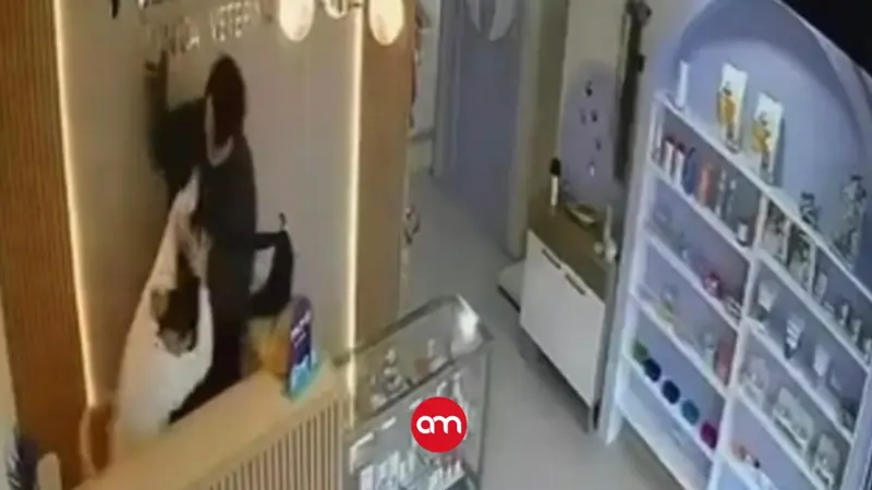 (Video) The seconds of terror a veterinarian lived through in an attempted murder: a camera caught everything