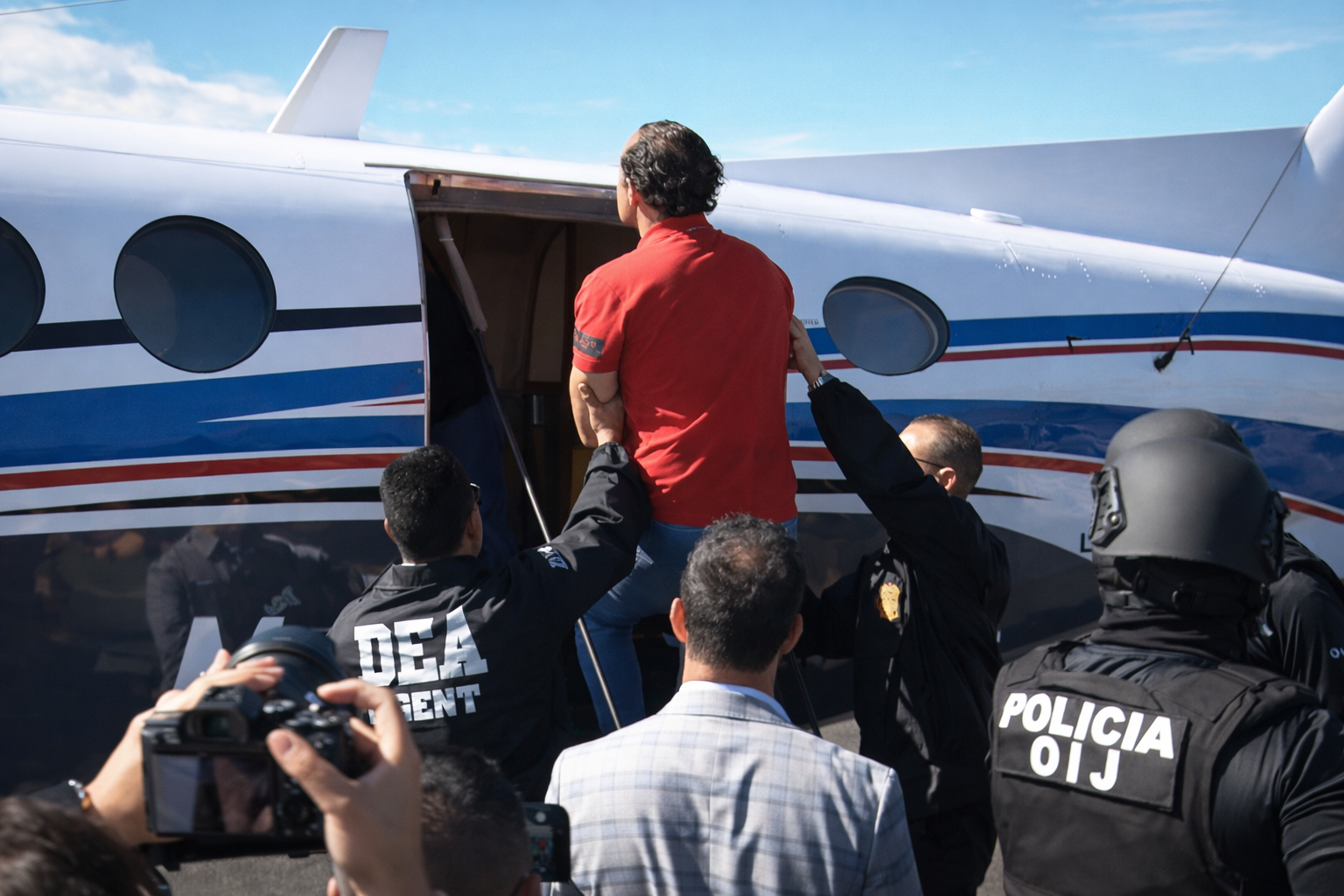 Cinco hombres serán extraditados este jueves a Estados Unidos: entre ellos alias “Beto” y tres capturados con 70 kilos de cocaína