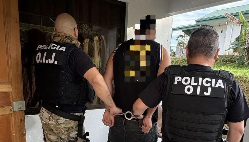 OIJ detiene a cuatro hombres por asesinato de vendedor de quesos durante un asalto