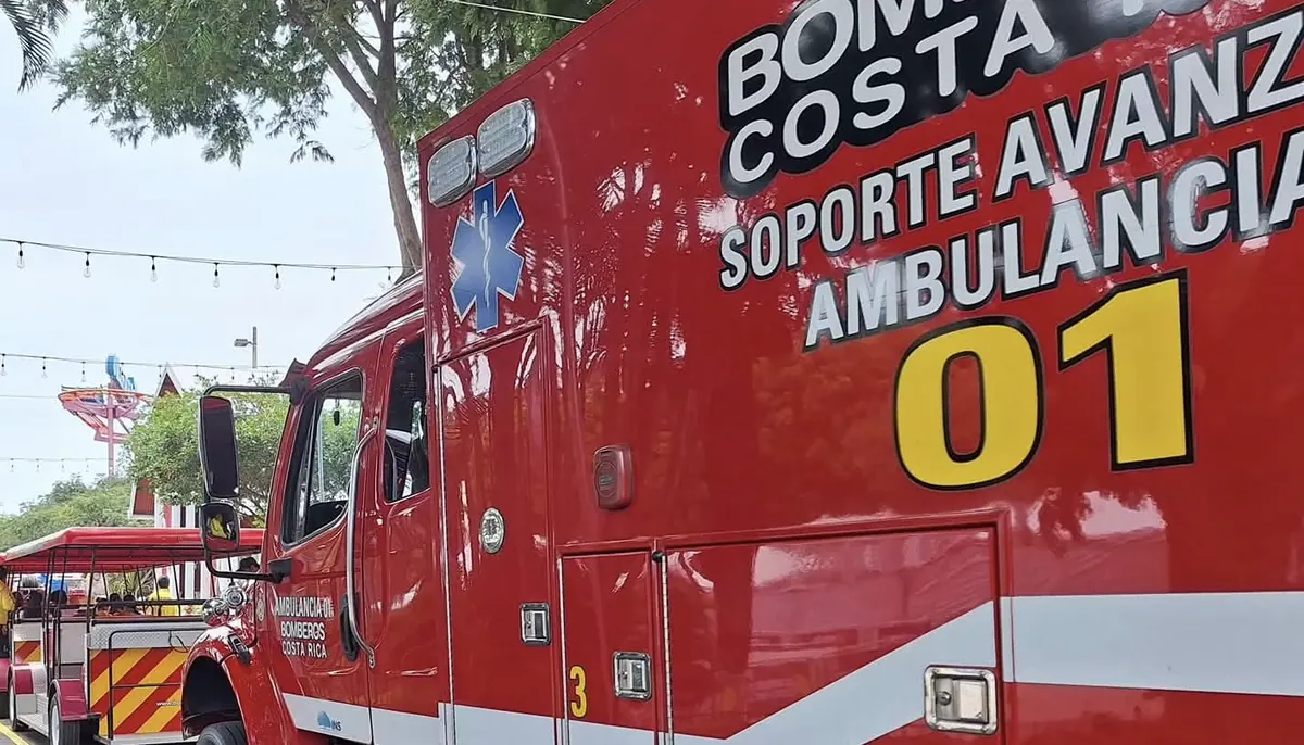 Bomberos atiende emergencia de última hora en edificio del OIJ