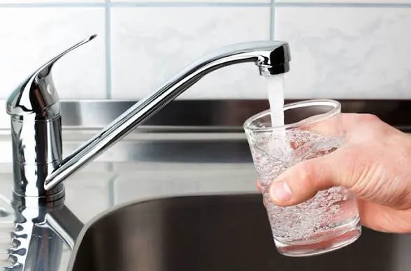 AyA promete que no pedirá aumento en el recibo de agua en el corto plazo