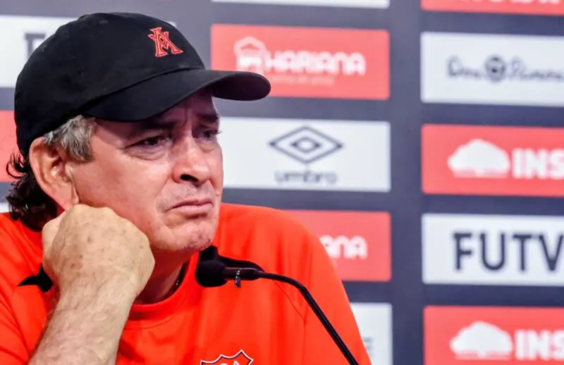 Machillo Ramírez, molesto: "Tengo más irrespeto de la prensa que de mis jugadores"