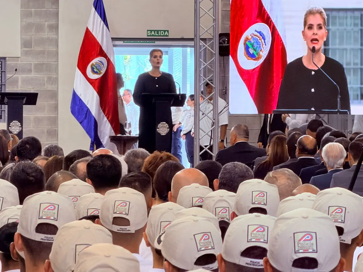 Avanza proyecto de Laura Fernández para combatir asociaciones criminales