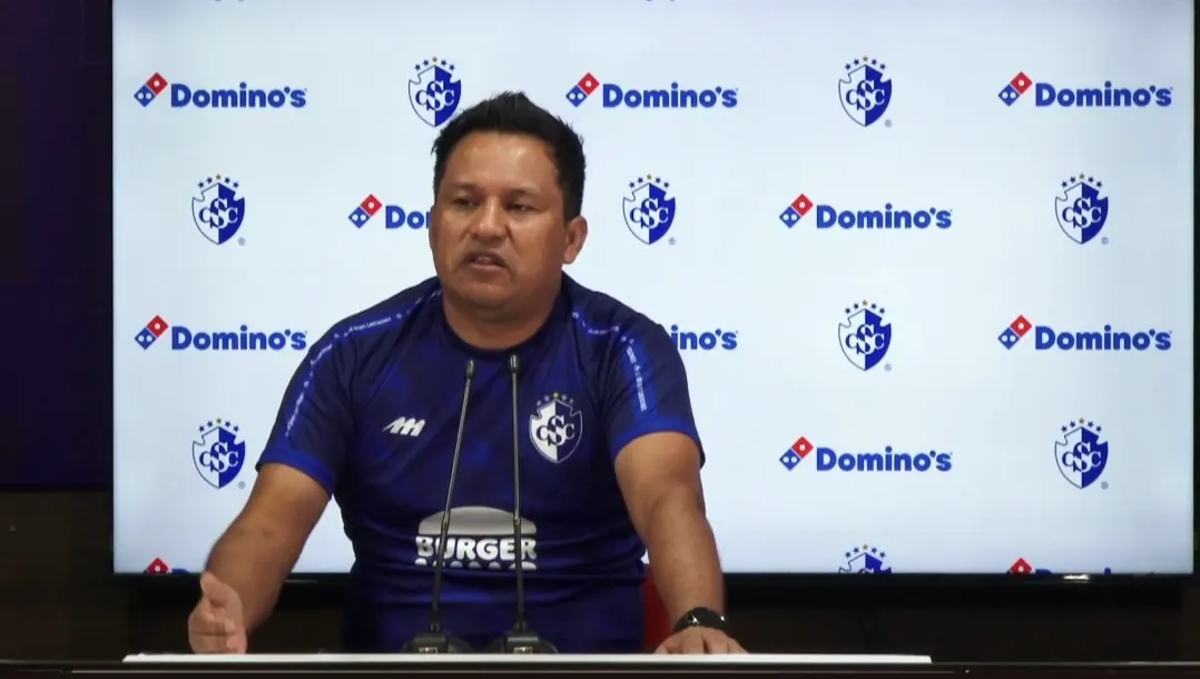 ¡Cartaginés no se distrae! Amarini Villatoro revela cómo afronta el duelo contra Saprissa y la ausencia de Barahona