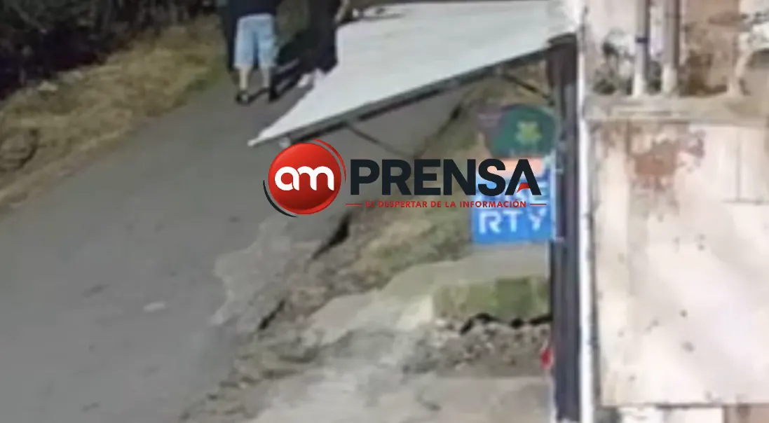 Video revela cómo joven cae baleado mientras conversa con amigos en Cartago