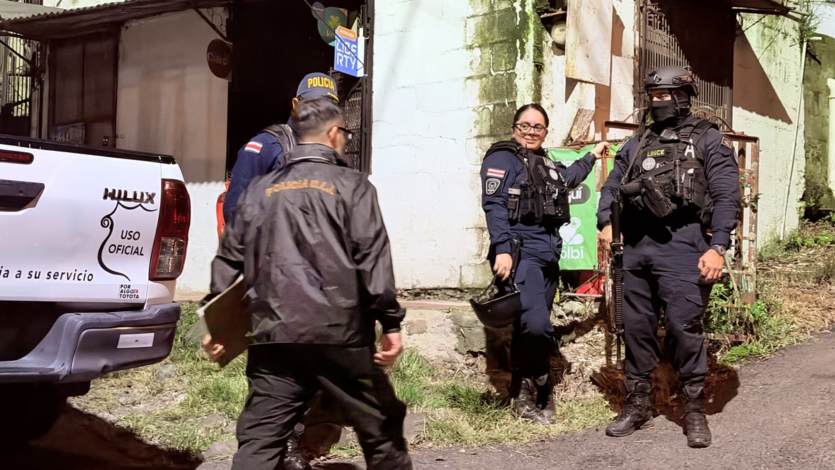 Escena del crimen en Quebradilla de Cartago.