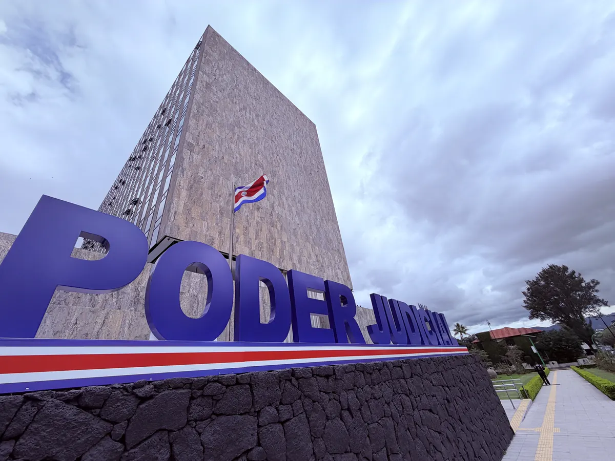 Jueza encargada de vigilar fondos de ASOSEJUD es investigada por supuestos privilegios en sus créditos