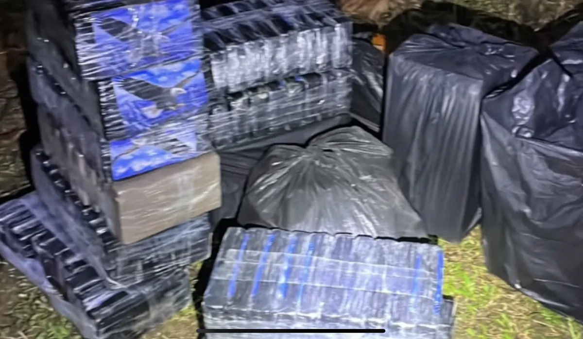 Persecución y cocaína al mar: operativo con apoyo de la DEA deja 1,5 toneladas decomisadas y dos ticos presos