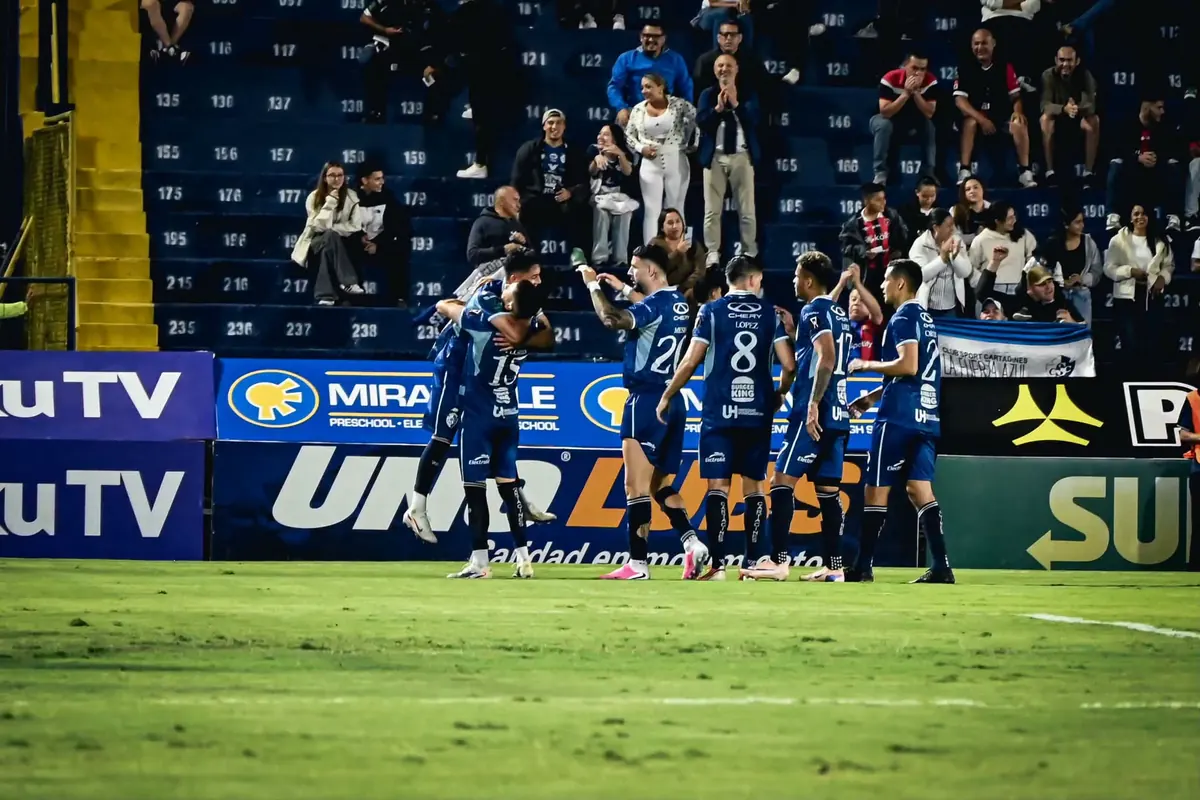 Cartaginés enfrenta al Olimpia este miércoles: hora y dónde ver la semifinal de la Copa Centroamericana