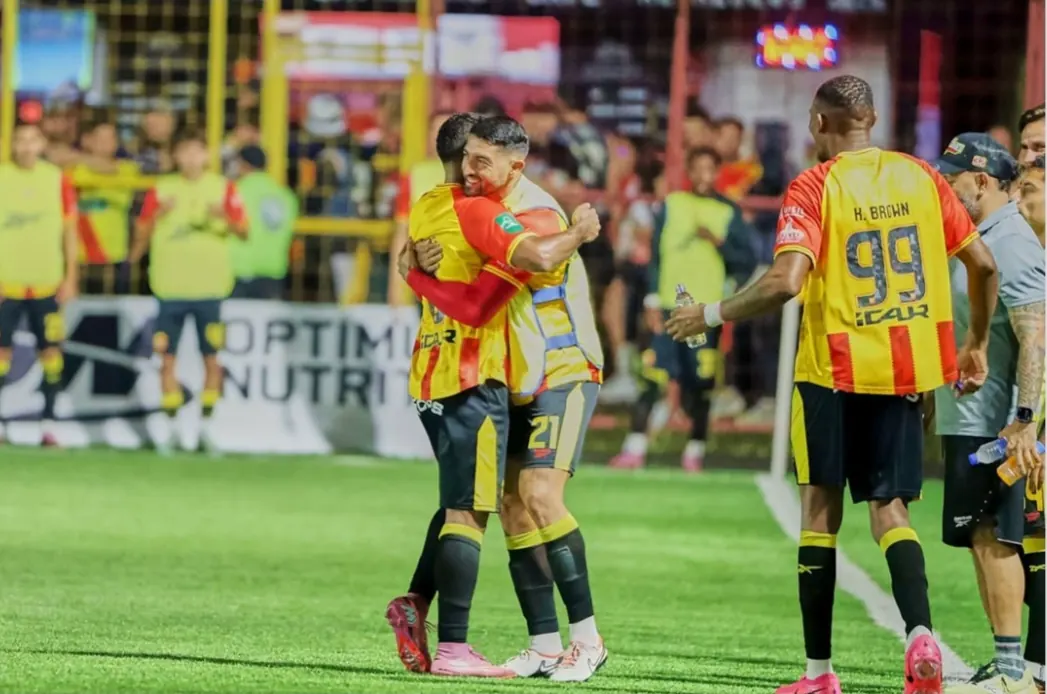 ¡Herediano sacude el torneo! Vence 3-1 a Cartaginés y le complica la lucha por el liderato